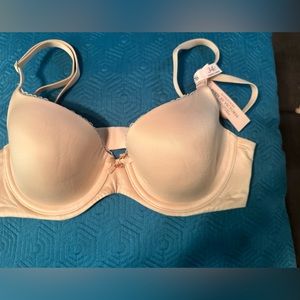 Victoria Secret Beige 34C Bra Lightly  lined